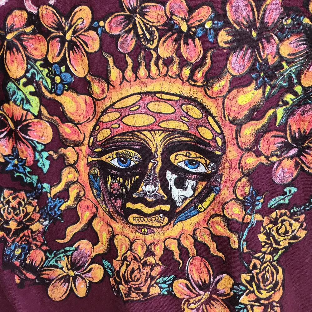 Sublime Maroon Graphic Tee - Picture 7 of 14